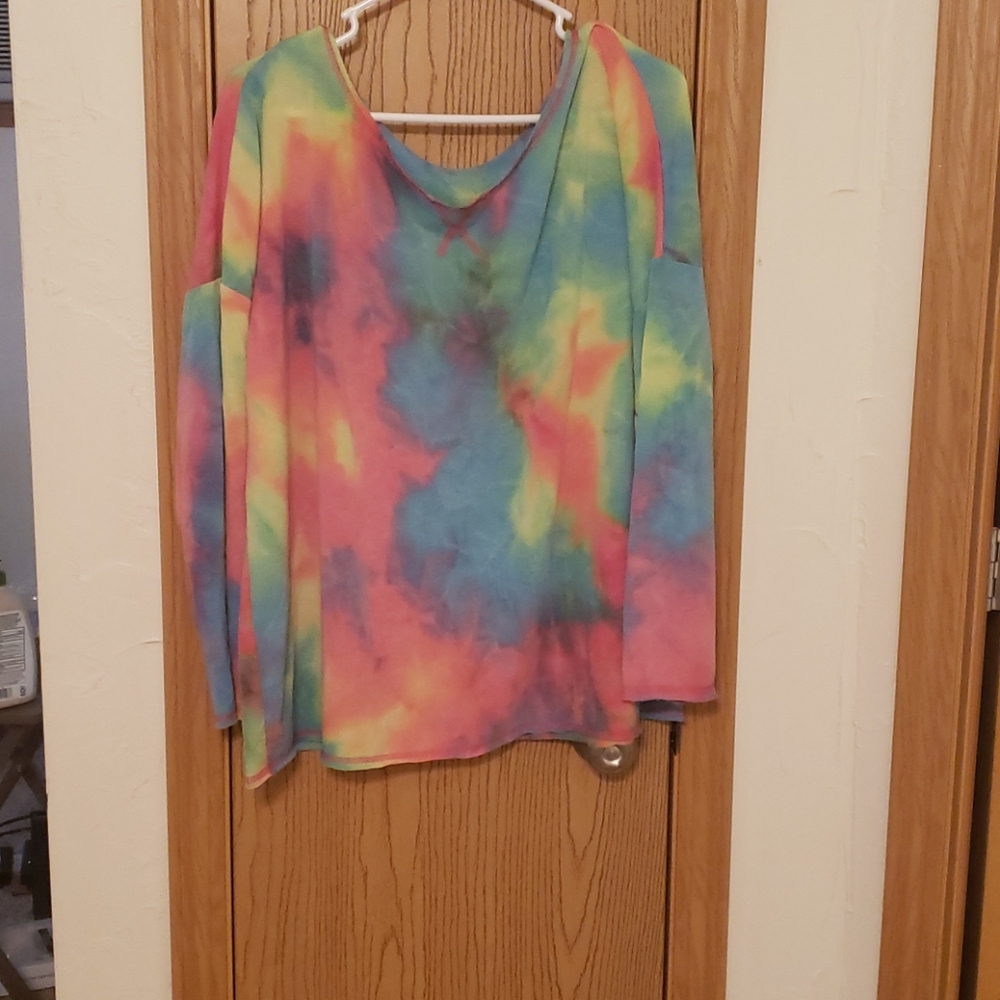 Tie die long sleeve shirt